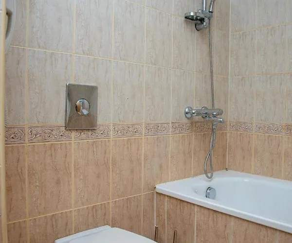 With A Balcony Near The Centre Of Sunny By Flаt Manаger Appartement *