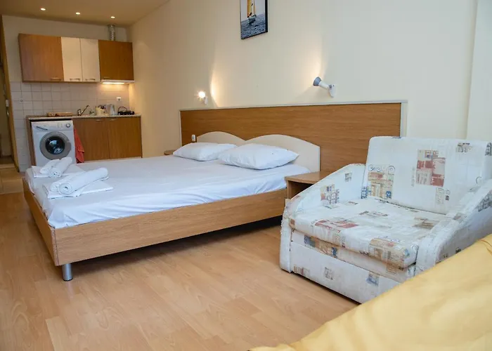 Appartement With A Balcony Near The Centre Of Sunny By Flаt Manаger Sunny Beach